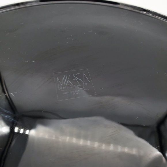 Mikasa Gold Leaves CAKE PLATE Black Glossy Serving Platter Silver Calla Lily VTG - Picture 8 of 8